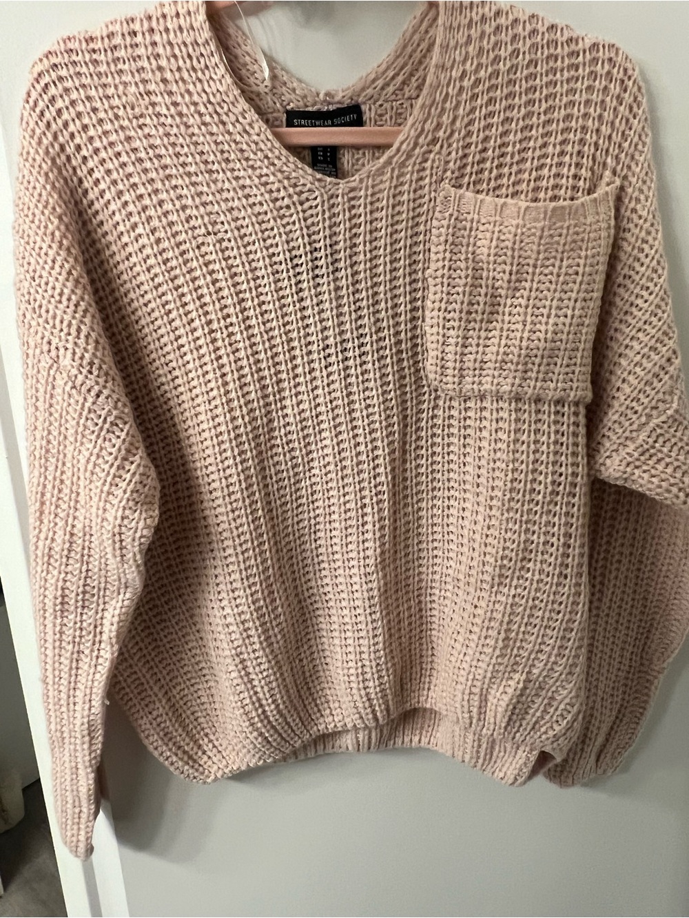Crocheted Drop Shoulder Sweater 🍒Pale Pink, Size Small **fits like a medium